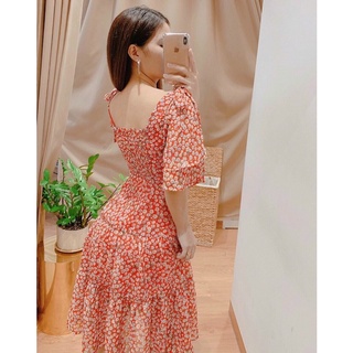 váy đỏ chốt live