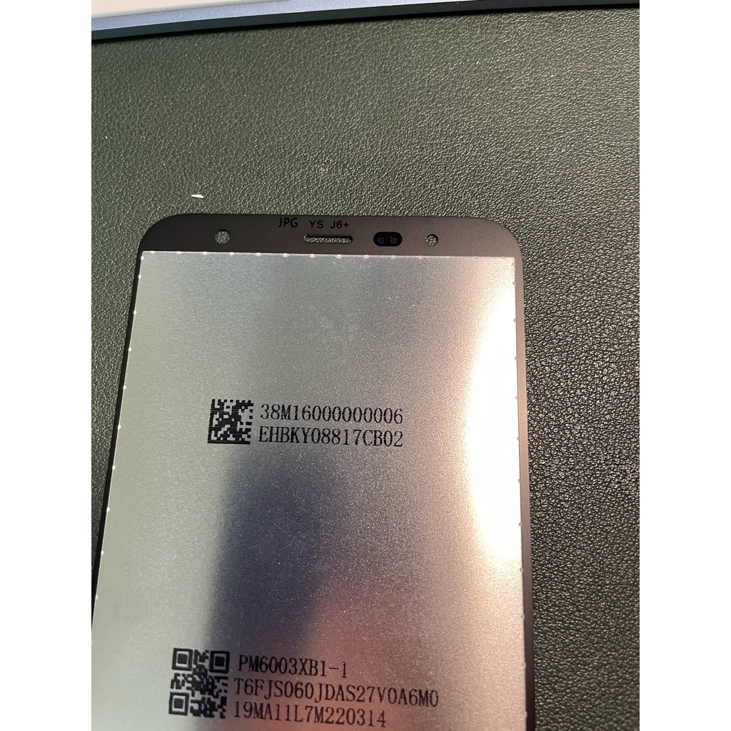 Màn Hình Samsung J4+ 2018 / J4 Plus / J6+ 2018 tặng Kèm Bộ Sửa 8 Trong 1 Và Keo Dán Màn