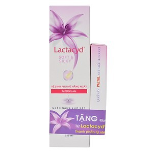 Dung Dịch Vệ Sinh Phụ Nữ Lactacyd Soft & Silky 250ml