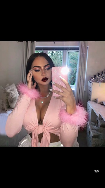 Croptop Lông Cổ Tay