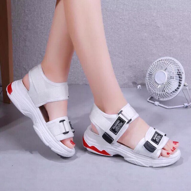 [Siêu giảm giá] Giày sandal học sinh gót đỏ kiểu sáng Hàn Quốc cực đẹp
