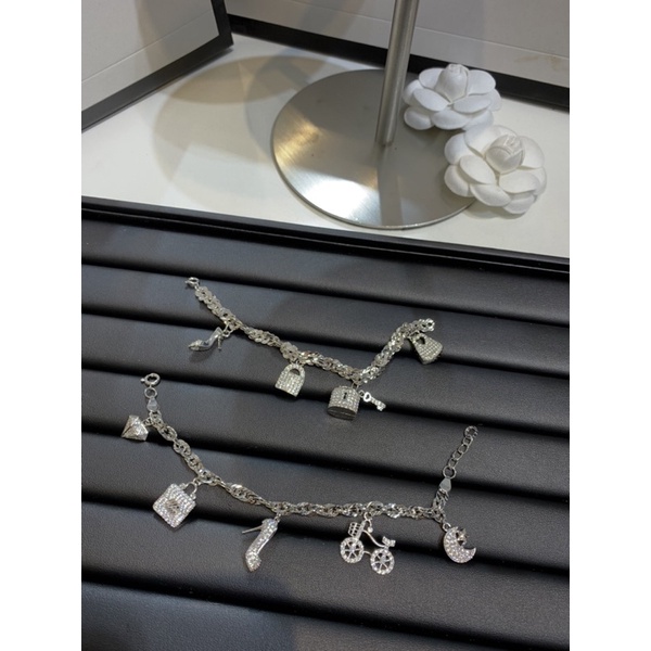 Vòng tay charm cho nữ thời trang cao cấp