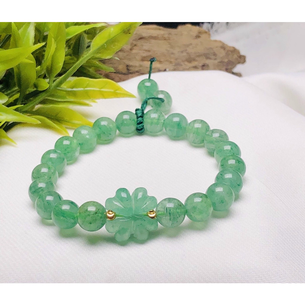 Vòng tay đá T.A dâu tay xanh mix charm cỏ bốn lá