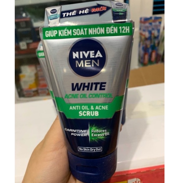 SỮA RỬA MẶT NIVEA MEN GIÚP KIỂM SOÁT NHỜN CHỨA HẠT MÁT-XA 100g