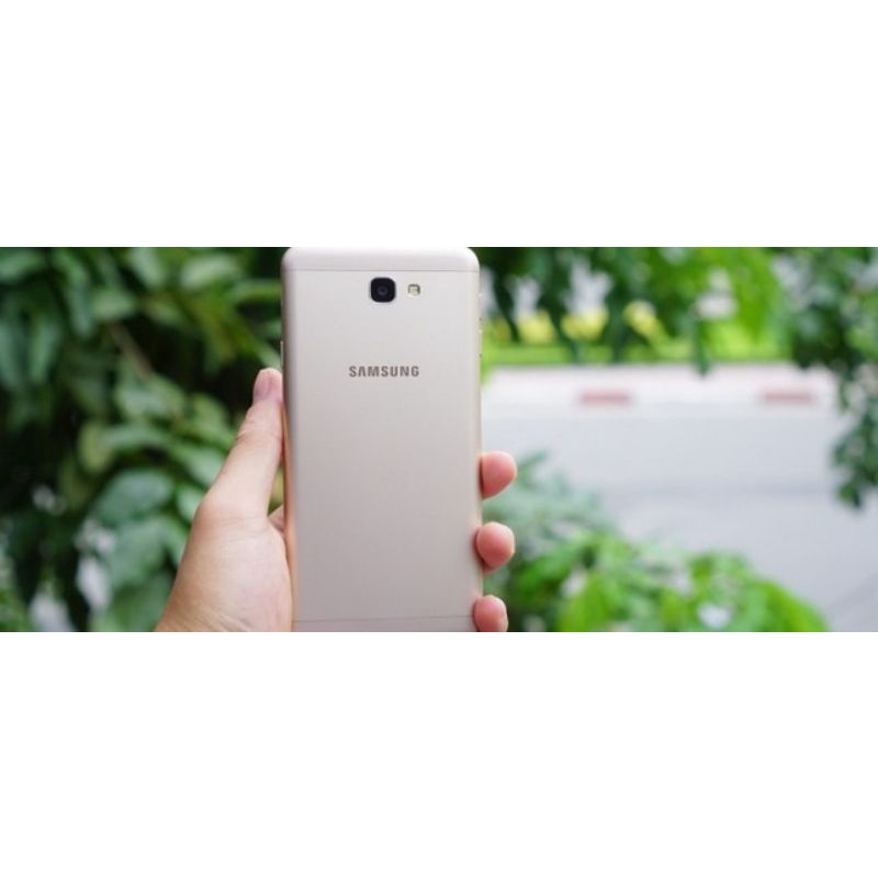 Điện thoại chính hãng samsung Galaxy j7 prime mới 99 %