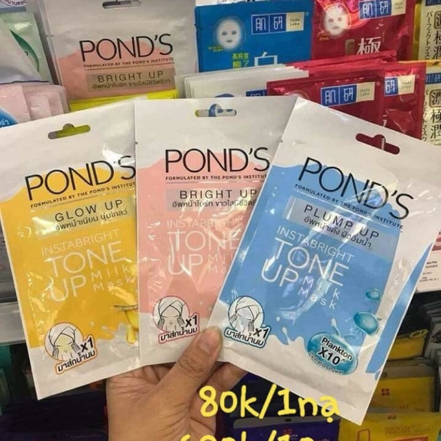 Mặt nạ Ponds trắng da, se khít lỗ chân lông