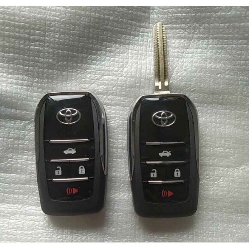 Vỏ chìa khoá độ gập TOYOTA ( 4 nút ) các dòng camry , Fortuner , Vios , Yaris , Corolla Altis , Innova