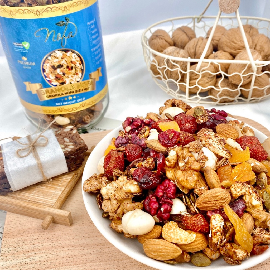 Granola ăn kiêng PH Food 500g Ngũ cốc Granola  giúp thân hình khỏe đẹp, thon gọn và săn chắc