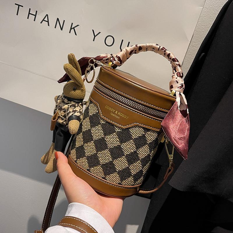 Túi tote phong cách thu đông thời trang cho nữ