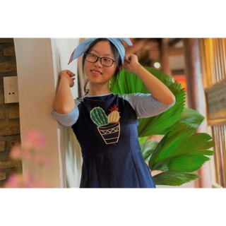 Áo dài thêu hoa xương rồng