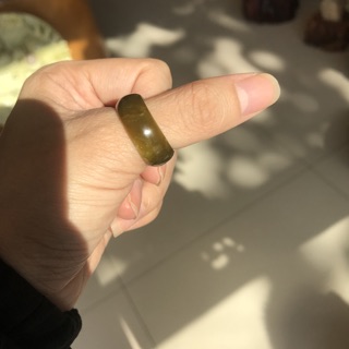 Nhẫn ngọc Serpentine