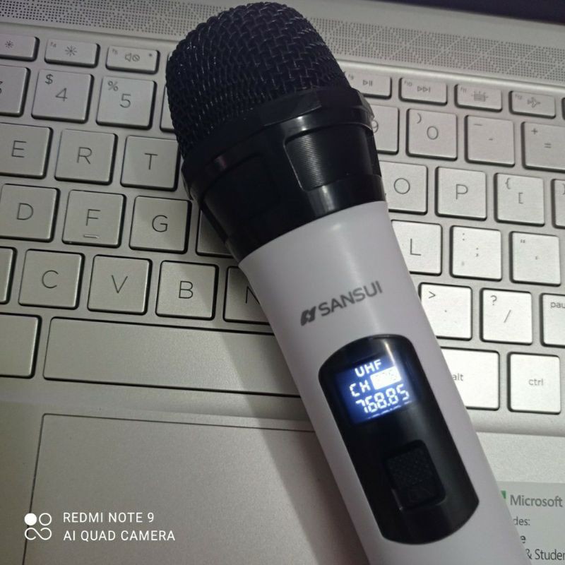 Micro không dây UHF SANSUI