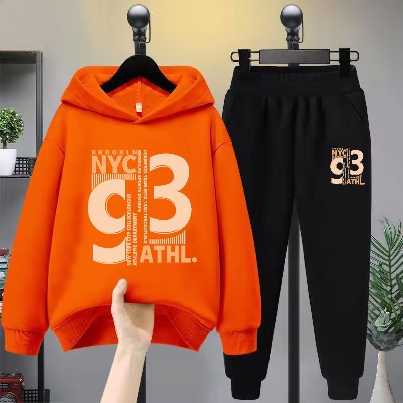 Set trang phục BXPB áo hoodie + quần dài dáng rộng thoải mái in chữ nghệ thuật thời trang cho bé trai