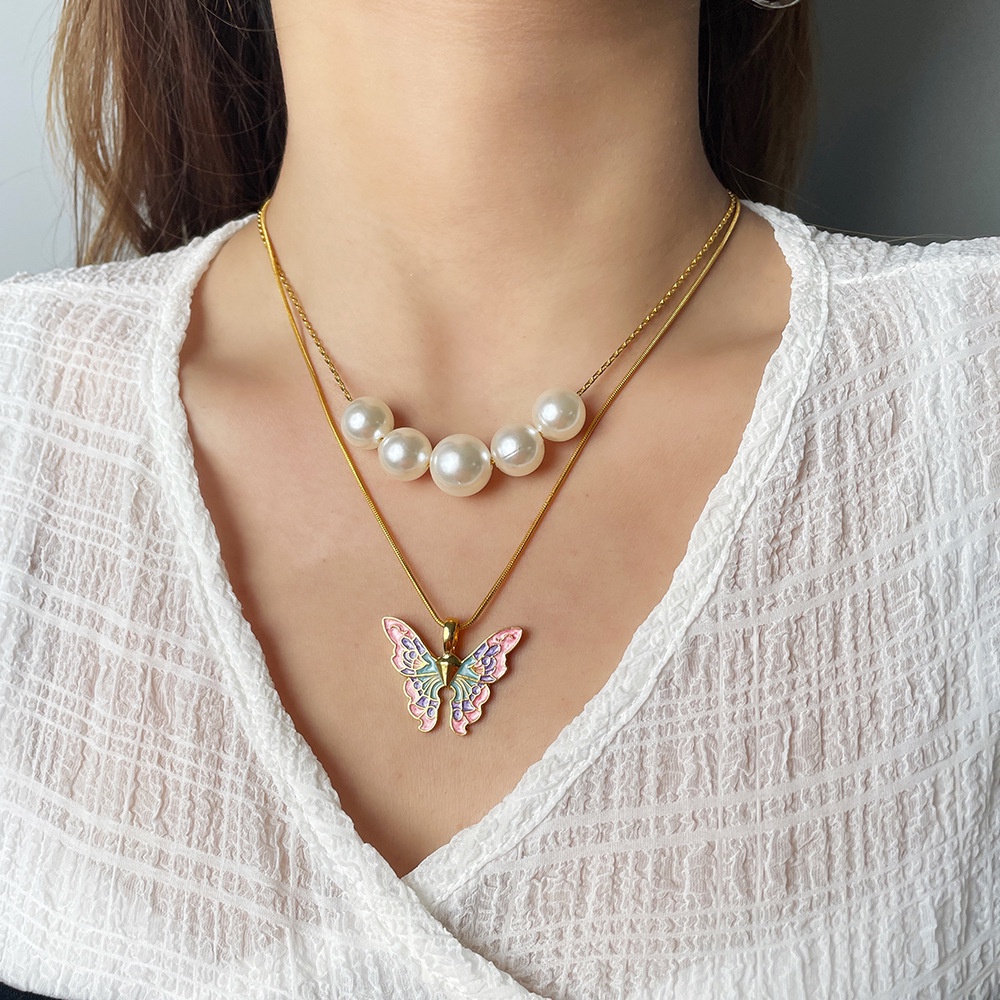 Vòng cổ Hai Lớp Mạ Vàng 18K Mặt Hình Bướm Đính Ngọc Trai Thời Trang Cho Nữ