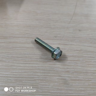 Ốc zin xe máy 6li x 3cm
