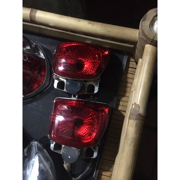 Đèn sau  atila elizabeth