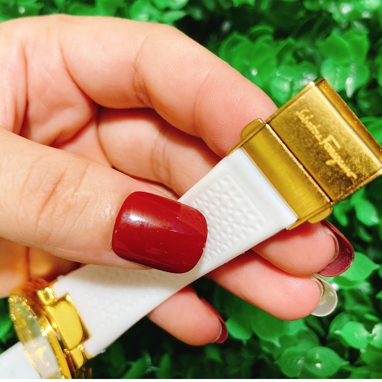 Đồng Hồ Nữ FER Dây Cao Su Trắng Mặt Đính Đá Siêu Đẹp