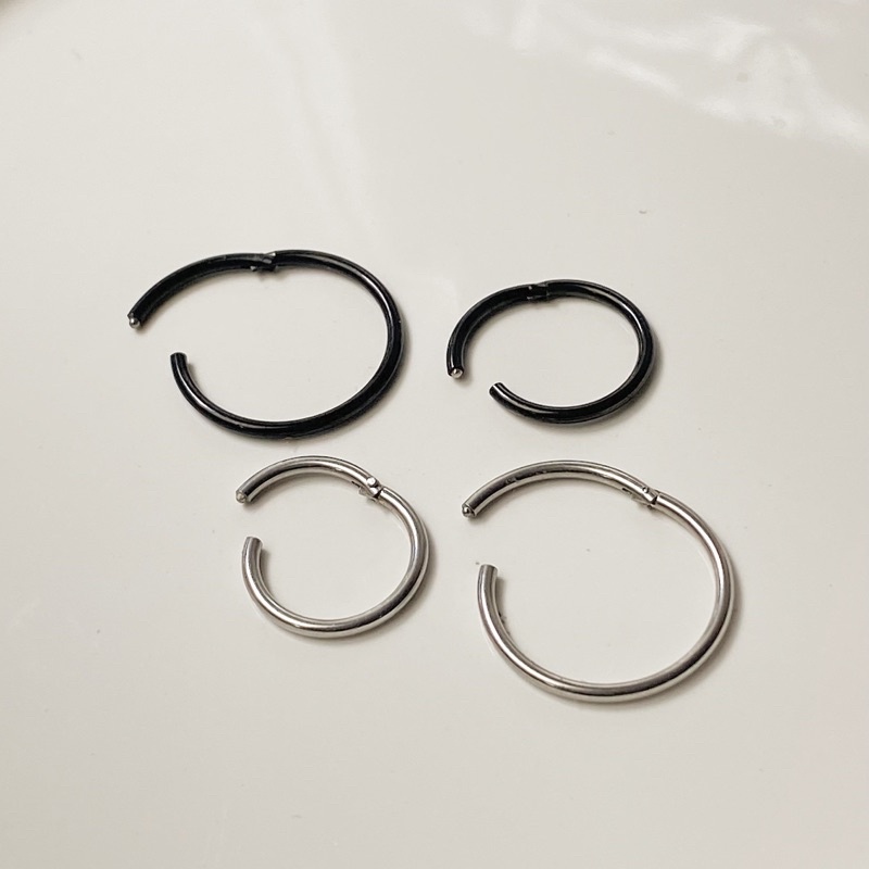 Khoen tai / khuyên tai mỏng nam nữ /chất liệu titan không gỉ MADDe