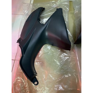 Nhựa nhám ốp bình xăng của dòng xe viva 110