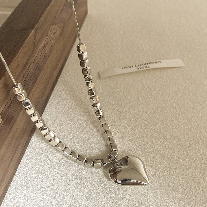 Vòng cổ Mặt Vuông Hình Trái Tim Phong Cách Hàn Quốc