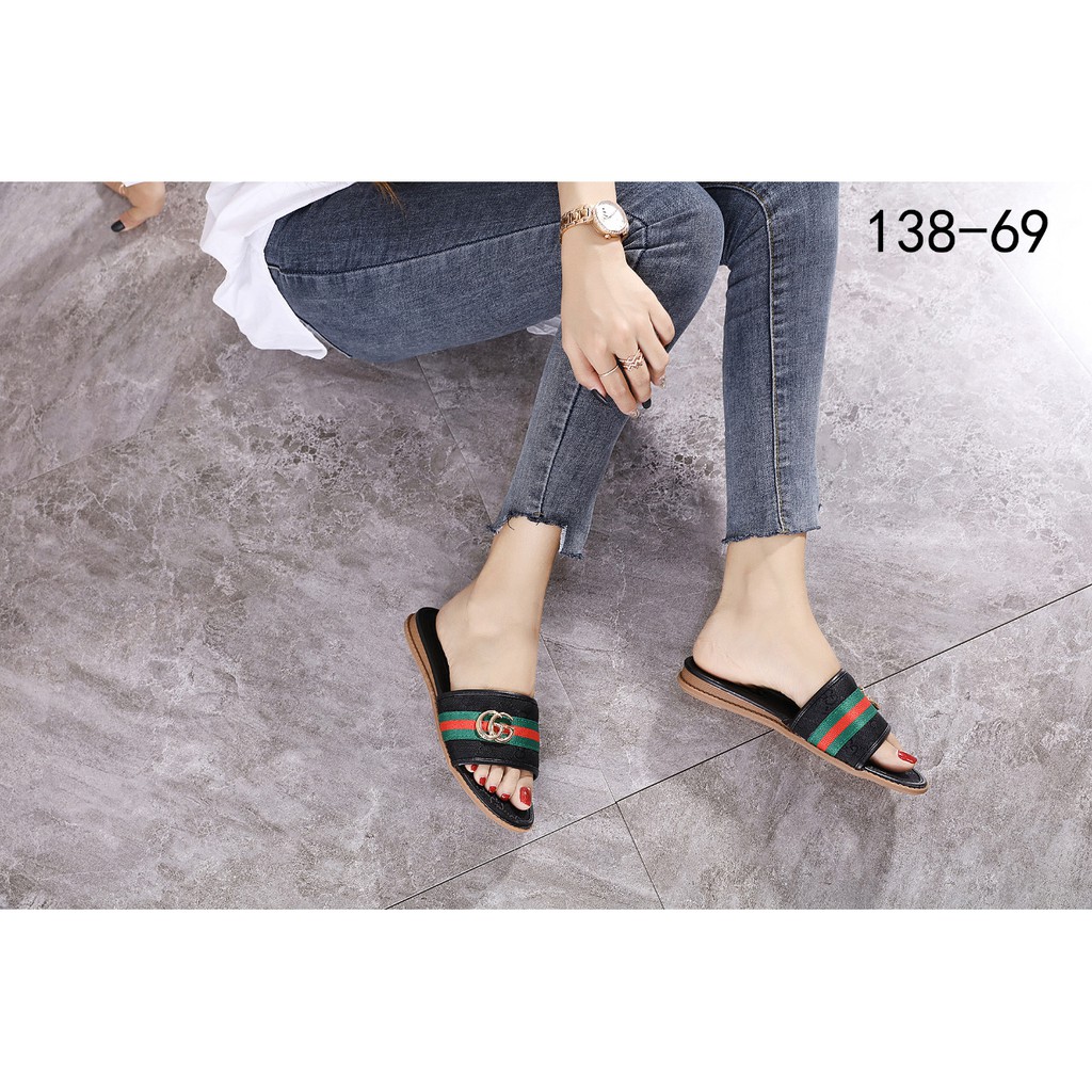 Giày Sandal Gucci Đế Bằng 138-69 X