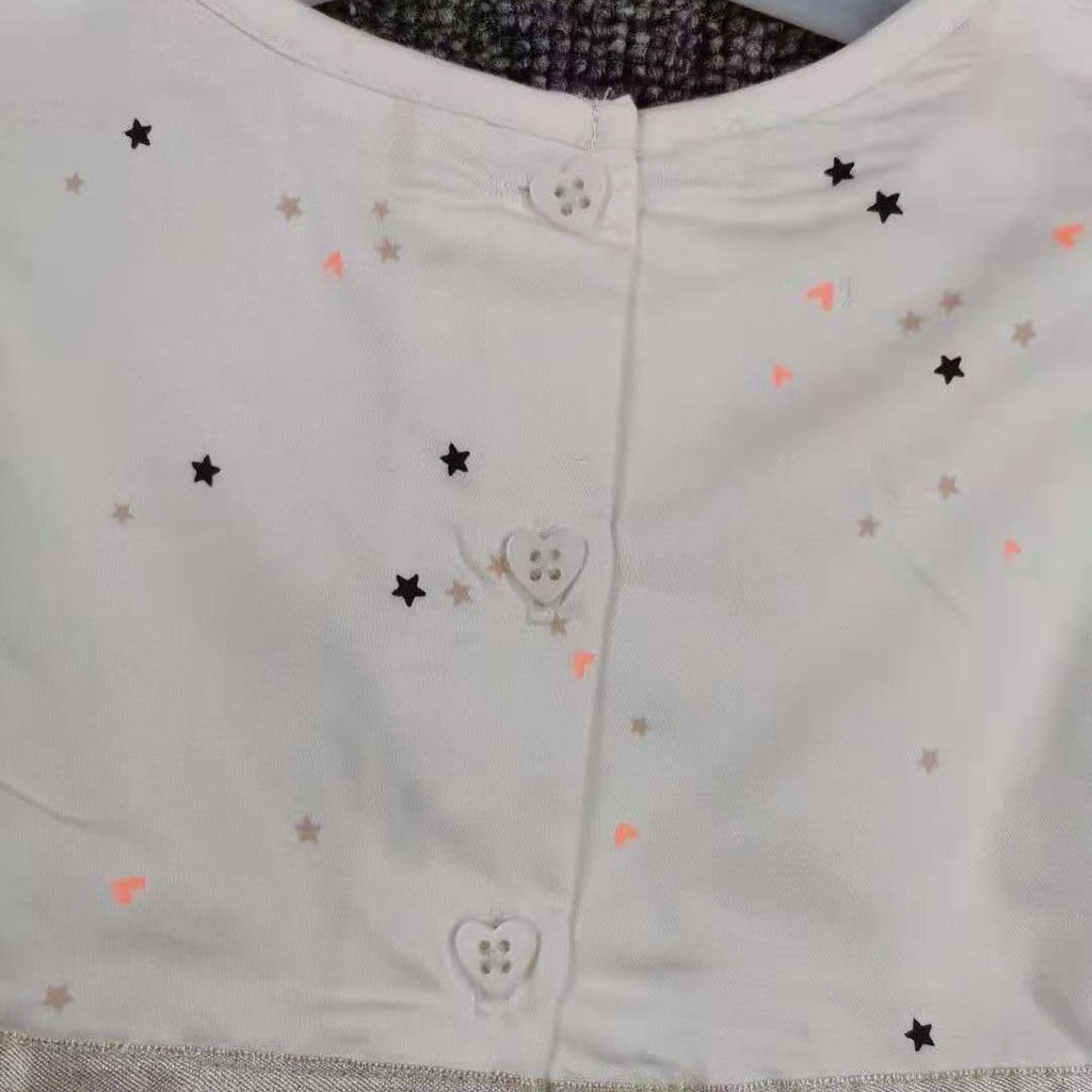 Đầm trắng xuất dư xịn họa tiết tim và sao nhí đáng yêu cho bé gái