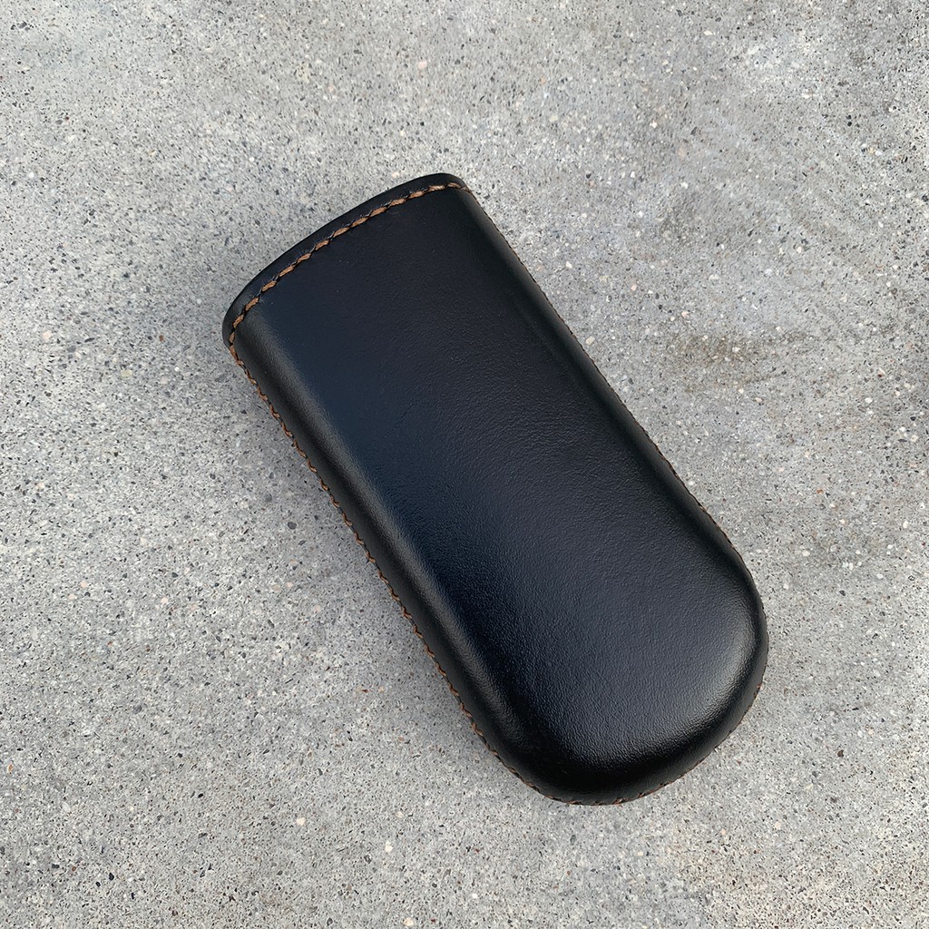 BAO DA MÁY NOKIA 6700 ĐƯỢC CHẾ TÁC THỦ CÔNG BỞI DA BÒ NHẬP KHẨU CAO CẤP - BAO DA MÀU ĐEN TRƠN