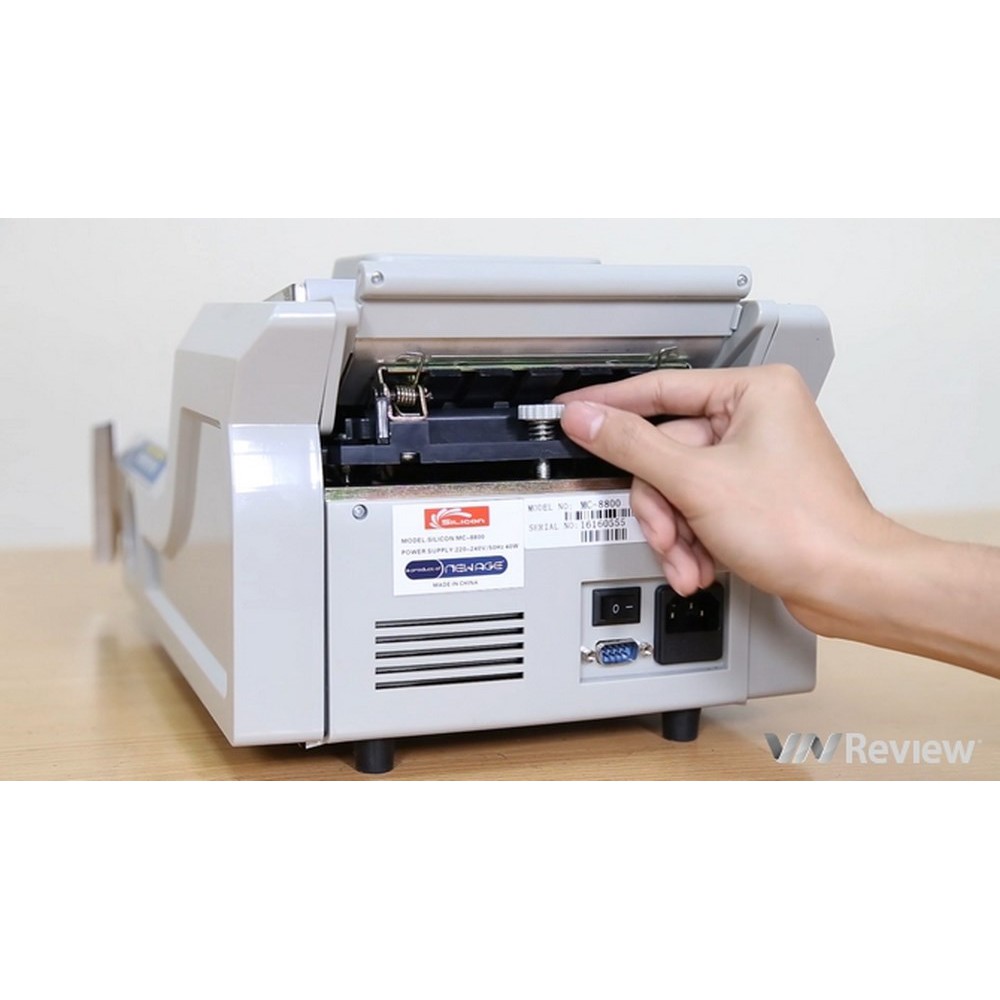 Máy đếm tiền thông minh phát hiện tiền siêu giả Silicon MC-8800 - chính hãng bảo hành 12 tháng