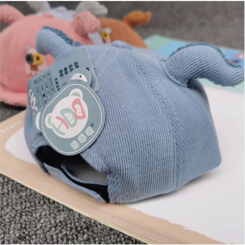 Mũ lưỡi trai cho bé tai xù đính sticker