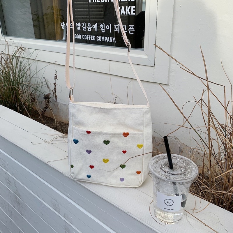 Túi đeo chéo size nhỏ thêu (hình thật, có sẵn)