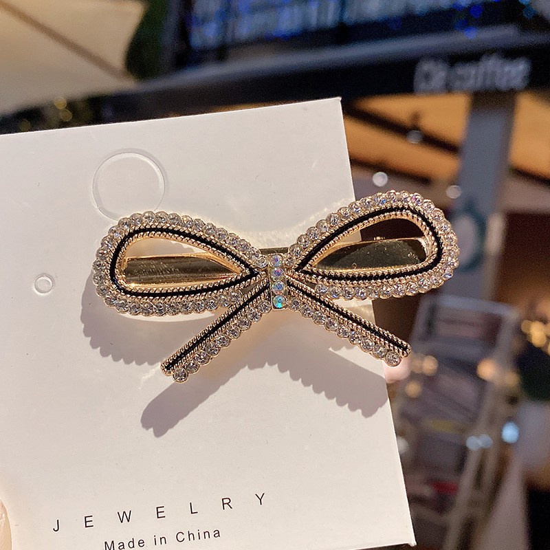 Kẹp tóc đính đá và ngọc trai nhân tạo thời trang