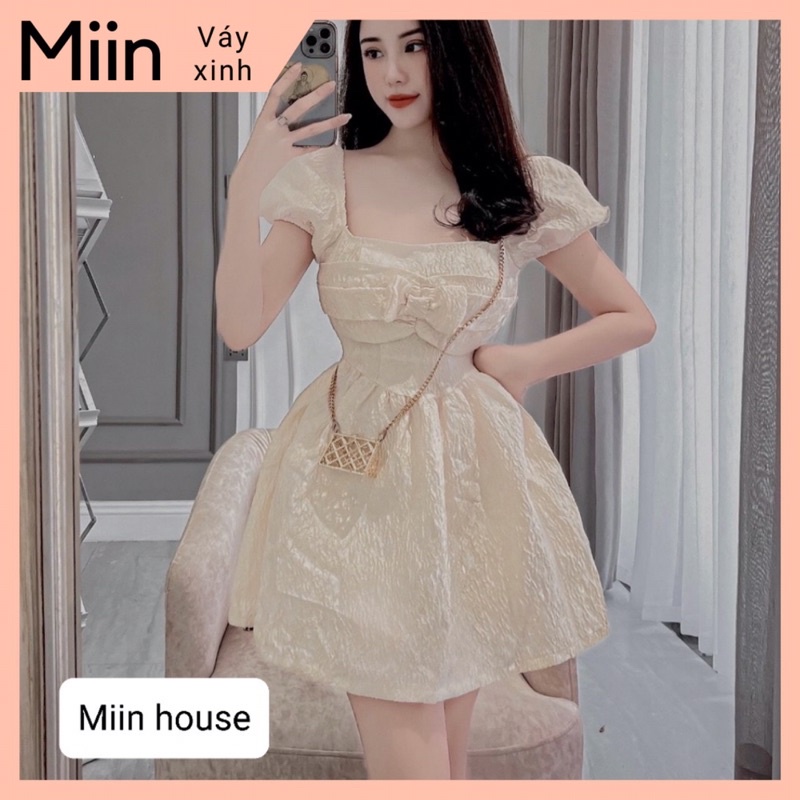 Váy gấm nhăn nơ ngực