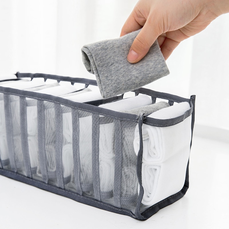 Hộp Đựng Đồ Lót Và Tất Nhiều Ngăn Tiện Dụng