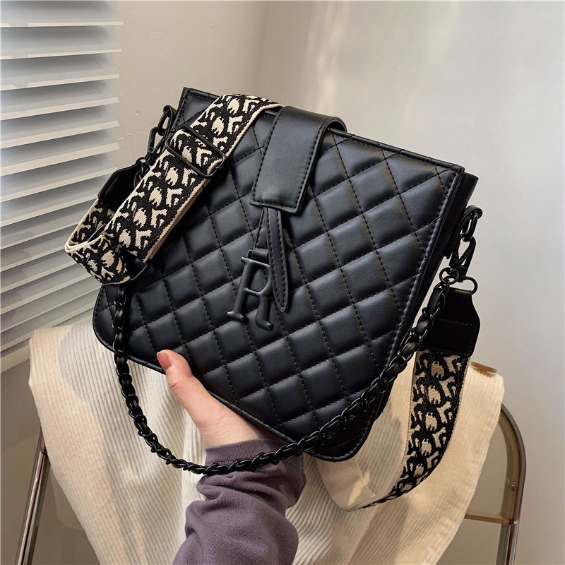 Túi đeo vai sức chứa lớn thiết kế sang trọng thời trang thu đông cho nữ