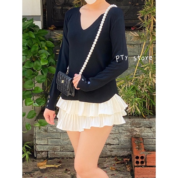 Áo tay dài đen chất len mềm cổ V PTYA