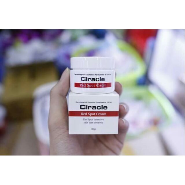 Kem chấm mụn thần thánh Ciracle