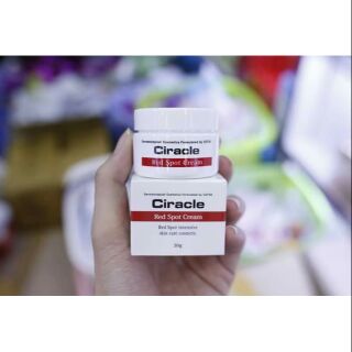 Kem chấm mụn thần thánh Ciracle