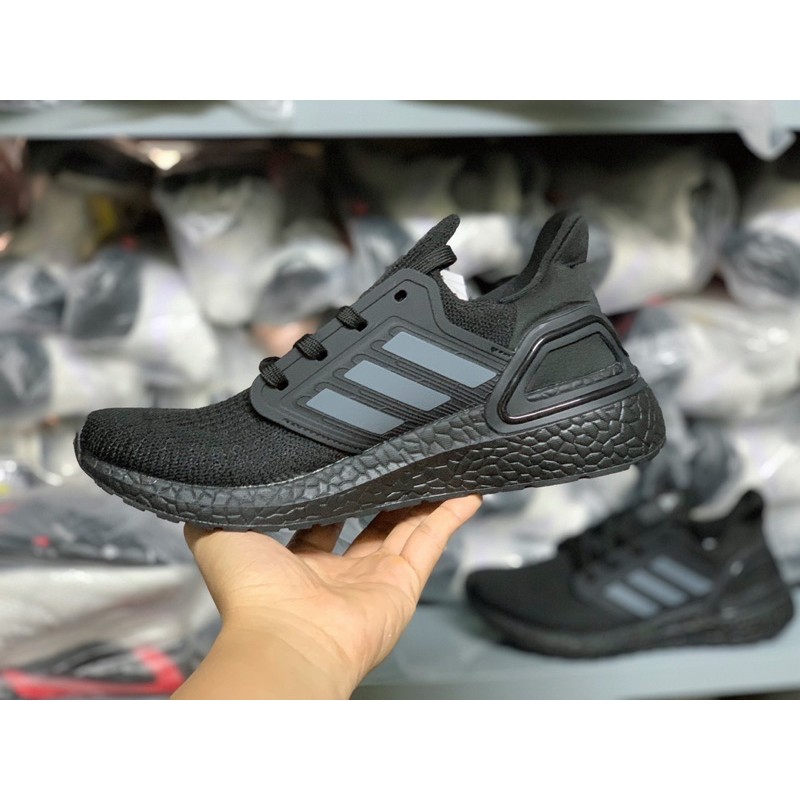 Giày Ultra Boost 20 Triple Black màu Đen