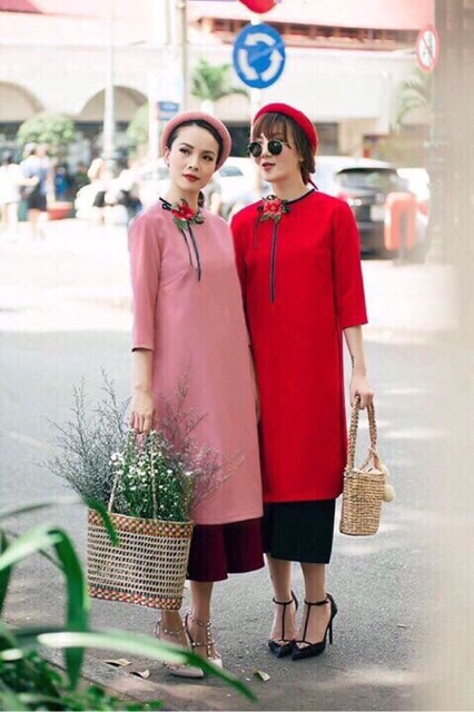 Set áo dài cách tân :áo dài+mấn +váy
