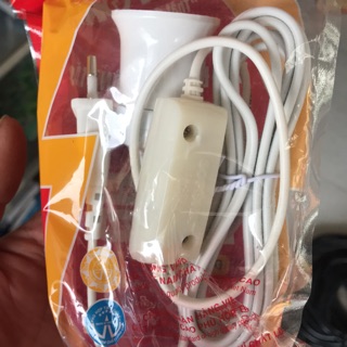 Đui đèn liền công tắc sopoka