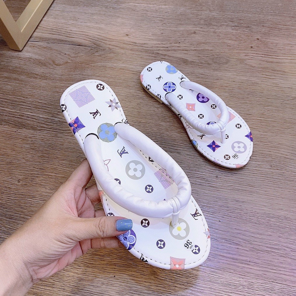 Dép Kẹp Ống To Mũi Tròn Hoạ Tiết Xinh Xắn Hotrend Phong Cách Teen Tiểu Thư Đi Chơi Đi Dạo Đi Biển YUME STORE 68