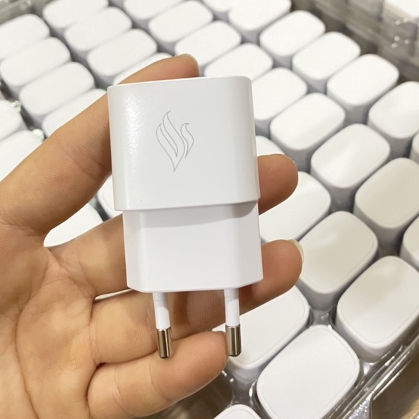 Củ sạc vsmart 5v-2A 10w,cáp sạc vsmart,hàng chính hãng vsmart dùng cho tất cả các máy android ,samsung,huawei,vivo...