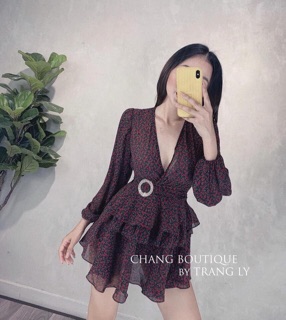 ĐẦM HOA TẦNG KÈM TAG ĐÁ TRÒN.