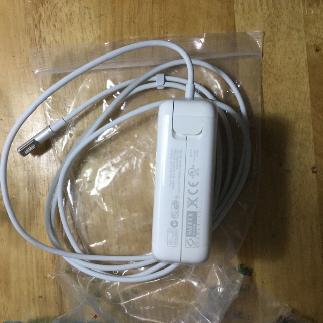 Sạc MacBook Apple chính hãng