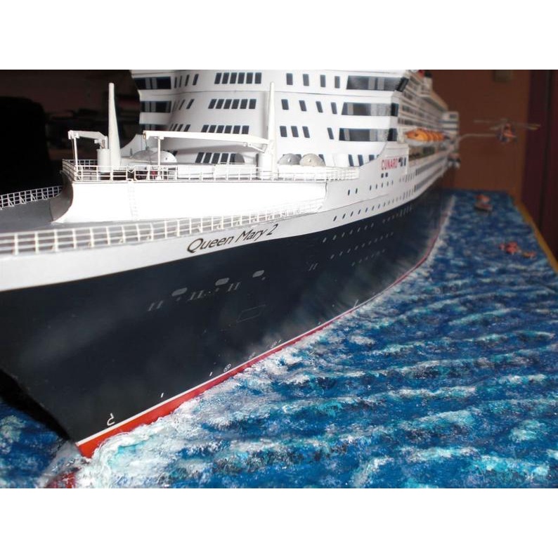 Bộ kit mô hình giấy 3D tàu Queen Mary 2