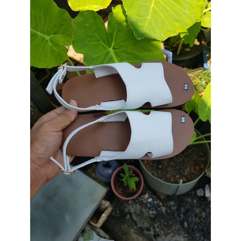 sandal đồng nai dép xăng đan nữ ( đế bò quai trắng ) size từ 34 nữ đến 42 nữ