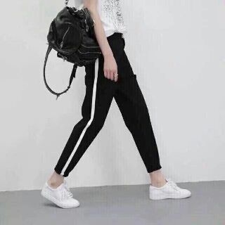 Baggy umi hàn kẻ sọc nhũ