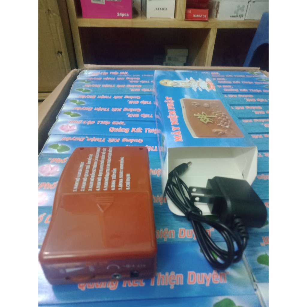 Đài niệm phật 8 bài kèm củ sạc