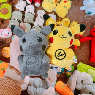 Móc khoá bông pikachu