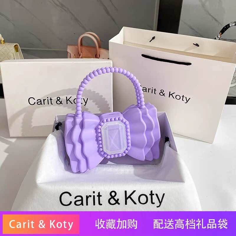Ví carit & koty tím pastel đi tiệc sang chảnh